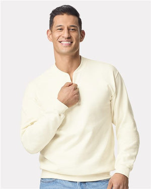 Softstyle® Midweight 1/4 Zip Sweatshirt